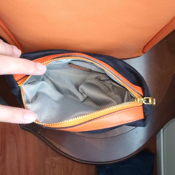 Shoulder bag with rich colour - Picture 4 of 16